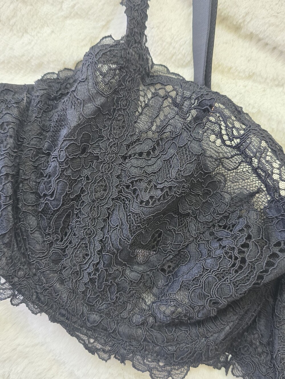 Savage X Fenty Black Lace Underwire Balconette Bra Size 42C - Picture 4 of 6